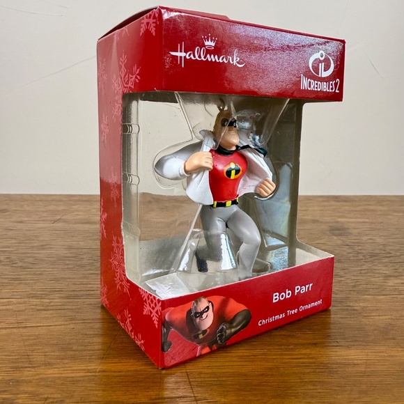 Hallmark Incredibles 2 Bob Parr Ornament | Mr. Incredible | Boxed - Picture 3 of 12
